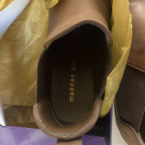 Madden Girl flat ankle boot size 10 - Picture 9 of 9